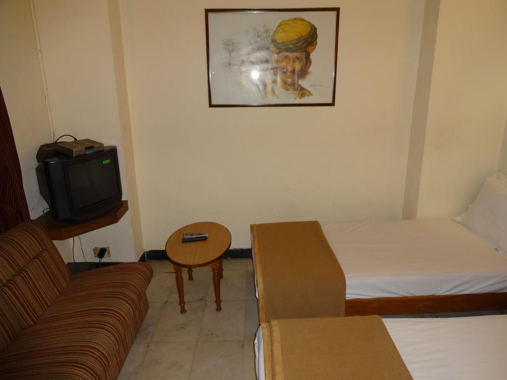 Hotel Alka Premiere Nuova Delhi Camera foto